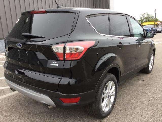 Ford Escape 2017 photo 2